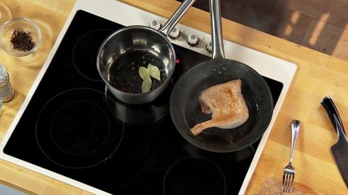 утиная ножка с фиолетовой коврижкой