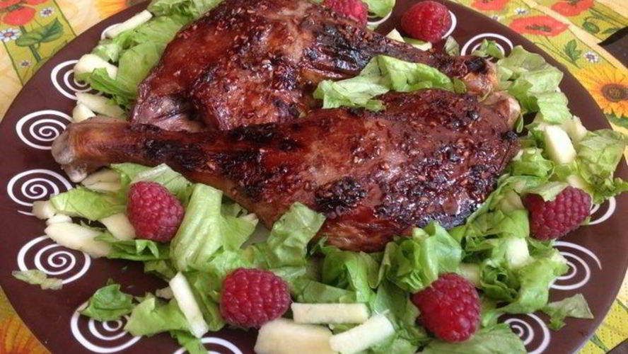 Рецепт утиных ножек в малиновой глазури