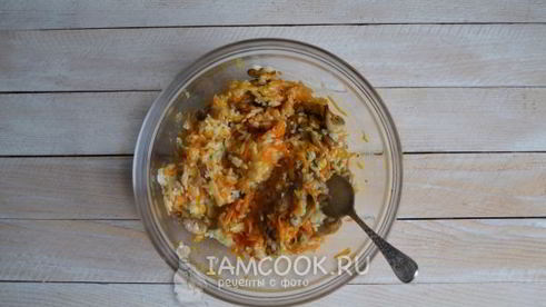 утка, фаршированная рисом и грибами