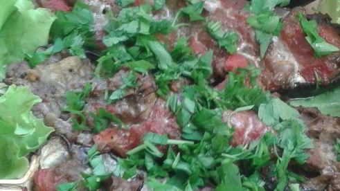 баклажаны, фаршированные куриной печенью и помидорами