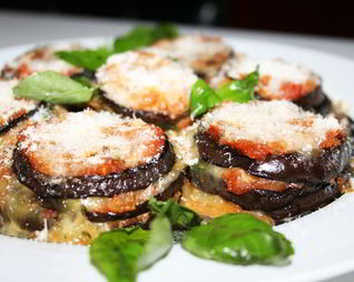 Баклажаны с пармезаном