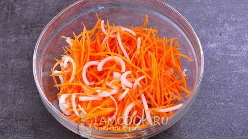 баклажаны соленые с морковью и чесноком