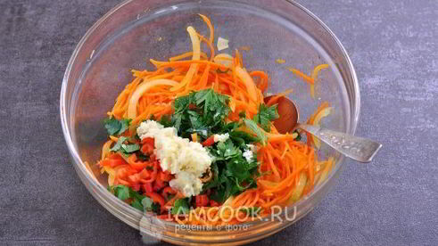баклажаны соленые с морковью и чесноком