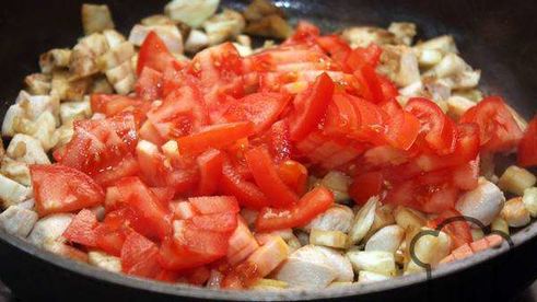 фаршированные баклажаны, запеченные в духовке