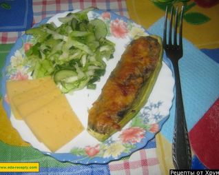 Лодочки из кабачков в духовке с фаршем и грибами