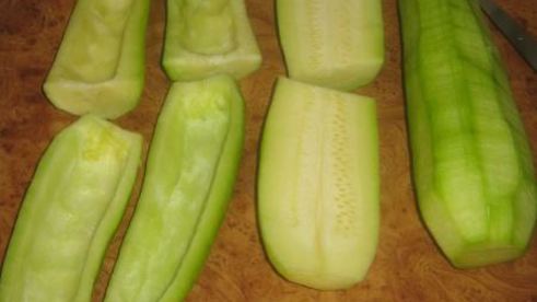 лодочки из кабачков в духовке с фаршем и грибами