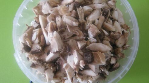 лодочки из кабачков в духовке с фаршем и грибами