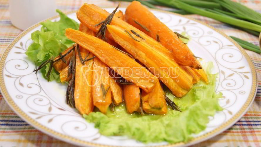 Рецепт моркови запеченной с розмарином