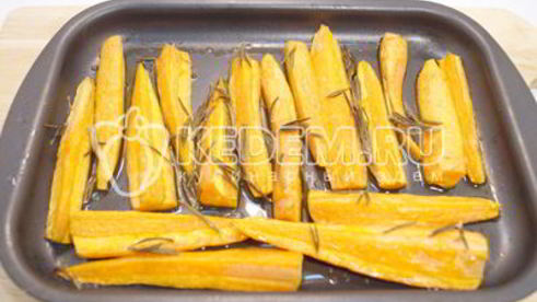 морковь запеченная с розмарином