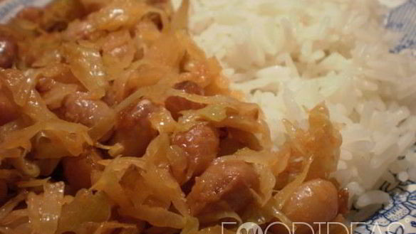 Рецепт Тушеной капусты с фасолью