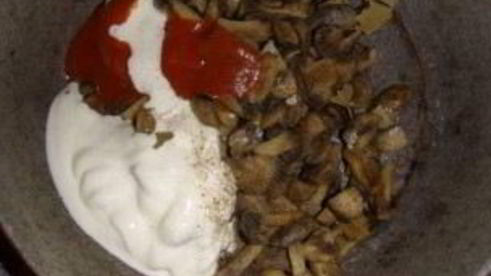 тушеная картошка на сковороде