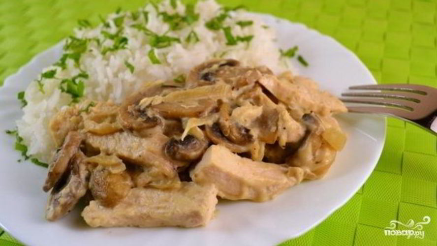 Рецепт тушеной картошки с курицей и грибами