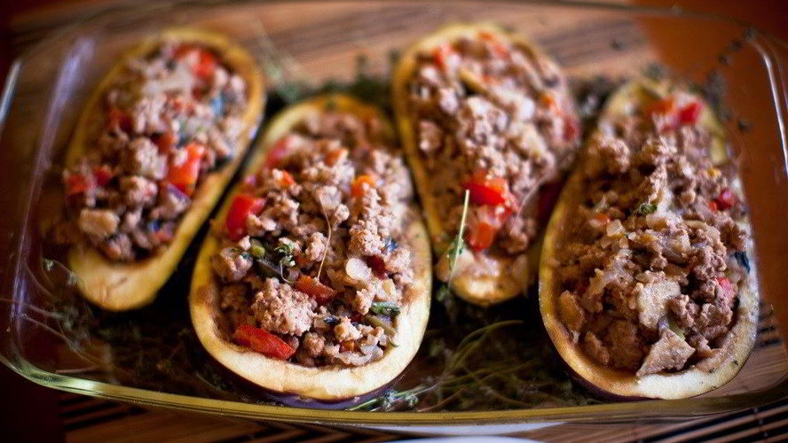 Рецепт запеченных фаршированных баклажанов