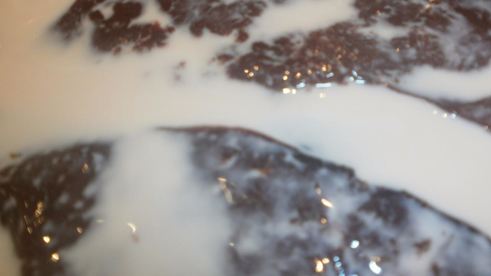 говяжья печень с яблоками и луком по-берлински