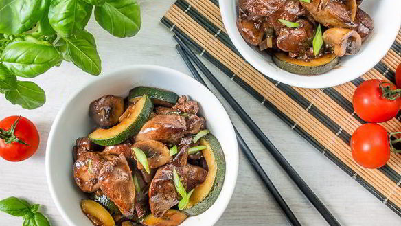 Рецепт Куриной печени с овощами в азиатском соусе