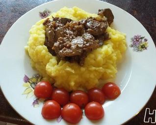 Куриная печень в соусе терияки с имбирным пюре