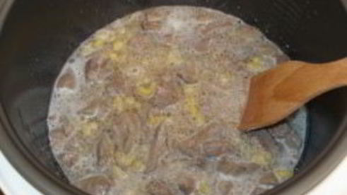 печень с макаронами в мультиварке