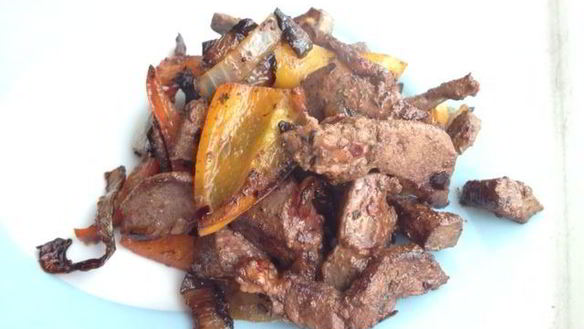 Рецепт Печени со сладкима перцема и беконома