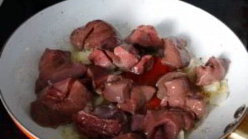 печень в соусе