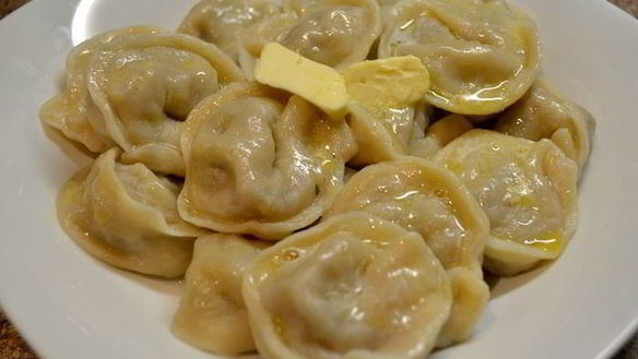 Рецепт Готовима пельмени с капустой