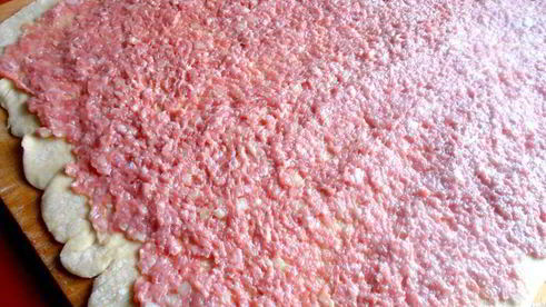 ленивые пельмени на овощной подушке