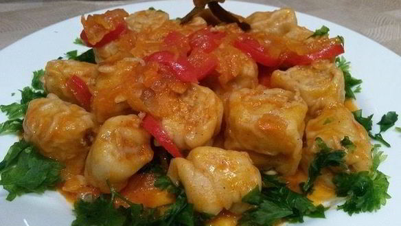 Рецепт Ленивых пельменей в овощном соусе