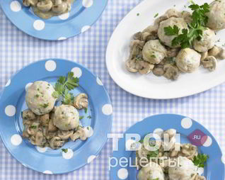 Пельмени с грибами