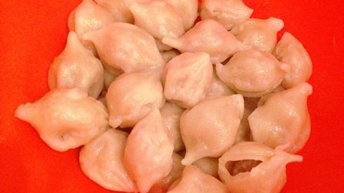 пельмени в горшочках