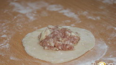 цзяоцзы — китайские пельмени с капустой