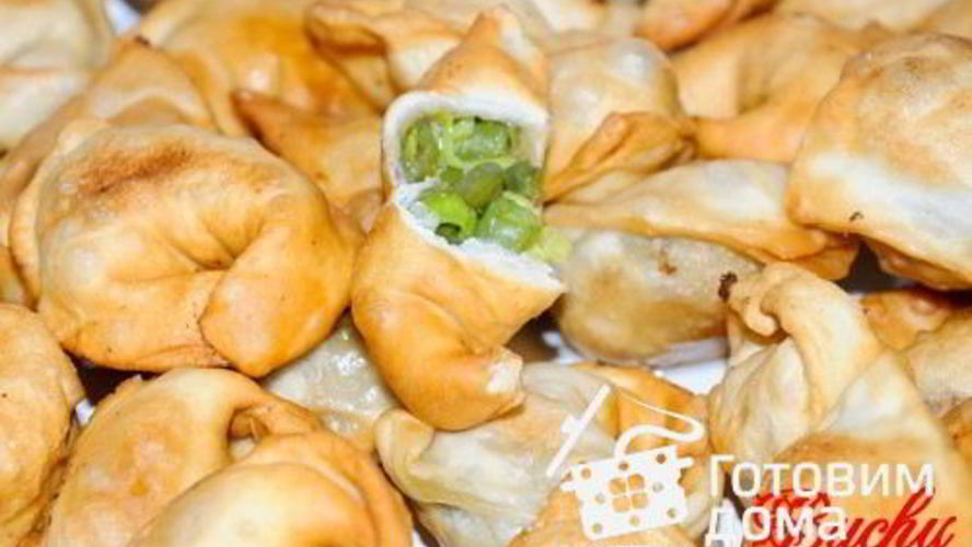 Рецепт жареных пельменей с фасолью и пореем