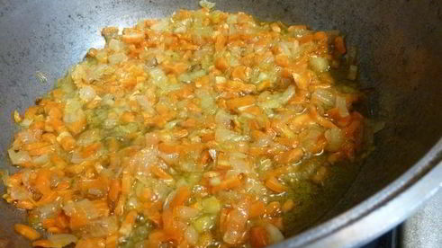 ароматный плов с корицей и можжевельником