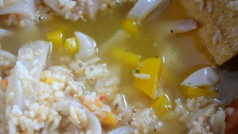 паэлья с кальмарами