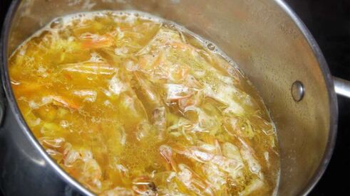 паэлья с креветками и чоризо