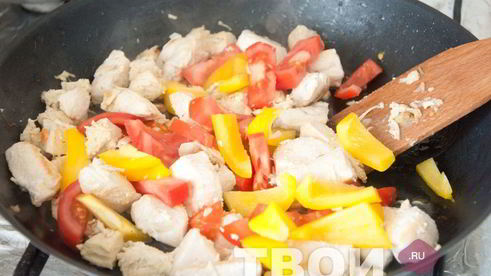 паэлья с курицей