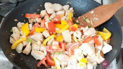 паэлья с курицей