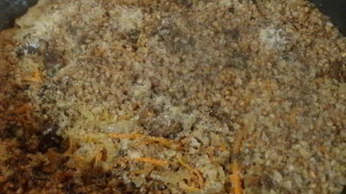 плов из гречки по-русски