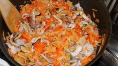 плов из морского коктейля