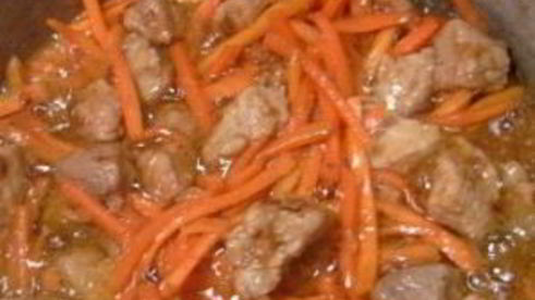 плов из свинины в казане