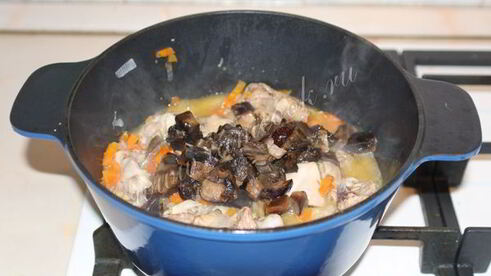 плов с курицей и грибами