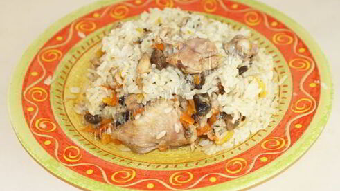 плов с курицей и грибами