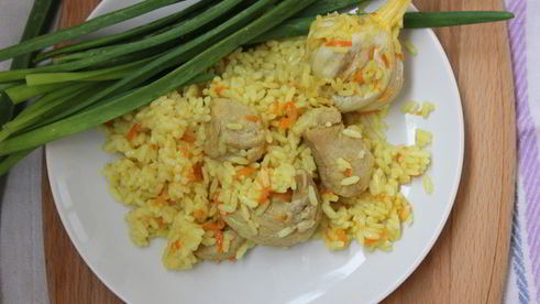 плов с приправой карри