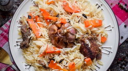 плов с тушенкой в мультиварке