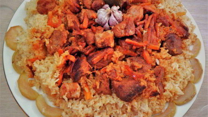 Рецепт плова со свининой и яблоками