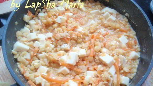 Рецепт Горохового рагу с копченым сыром без мяса