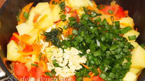 овощное рагу из картофеля и кабачков