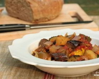 Овощное рагу с баклажаном