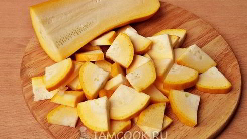 овощное рагу с фаршем и кабачками