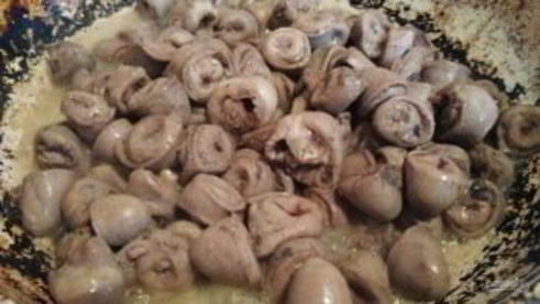 овощное рагу с куриными сердечками