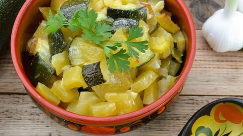 постное рагу из кабачков с картошкой в мультиварке