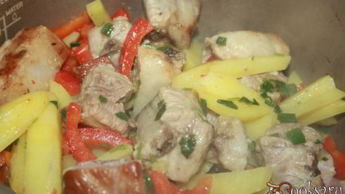 рагу с копченостями и розмарином в мультиварке